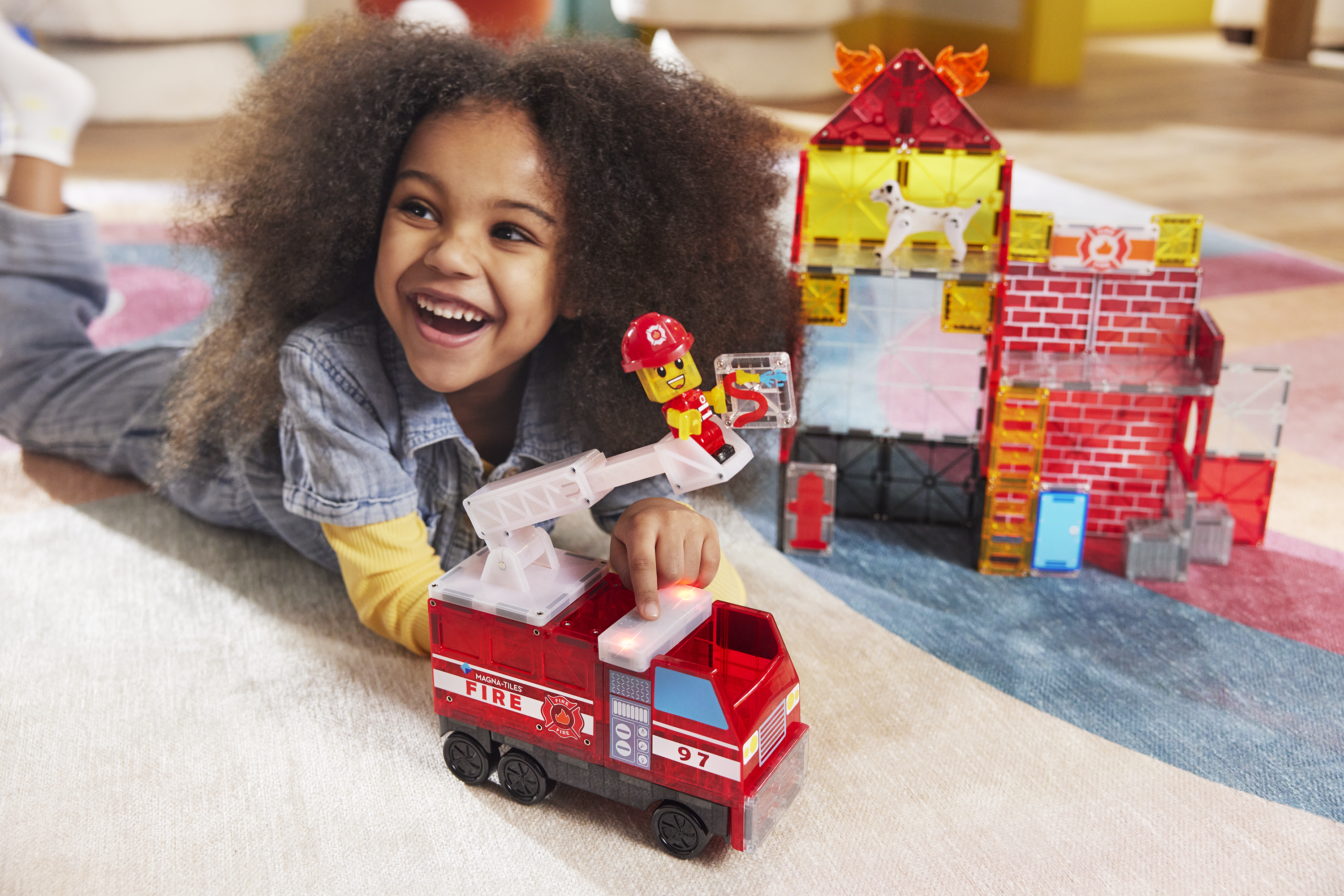 magna-tiles-fire-station-50-teiliges-set-magnetisches-rettungs-konstruktionsspie image 7