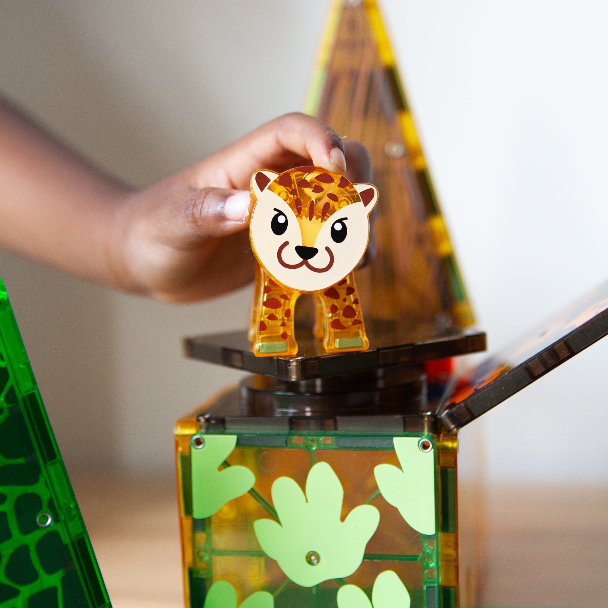 magna-tiles-jungle-25-teiliges-magnet-bauset-mit-tieren image 2