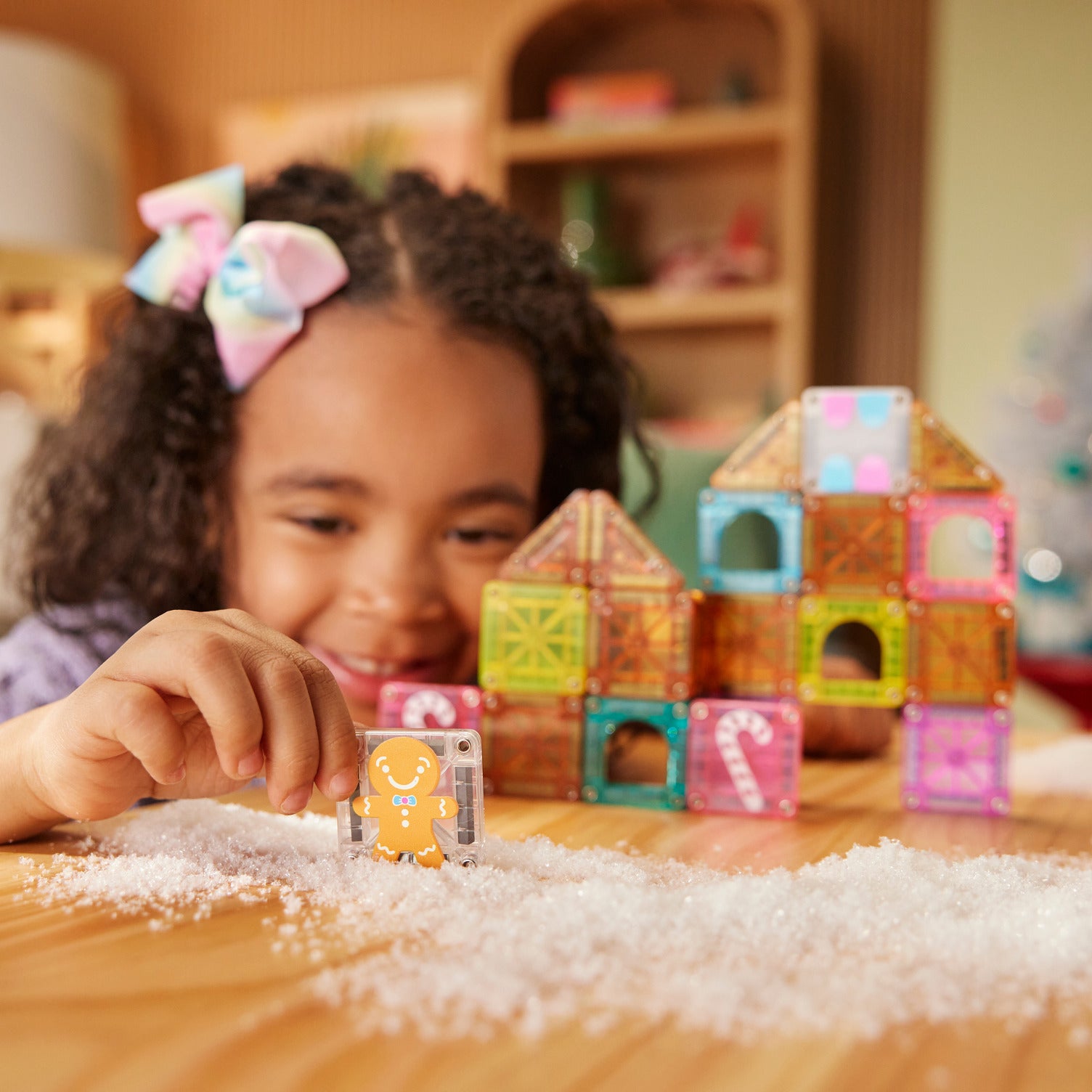 magna-tiles-micromags-gingerbread-house-24-teiliges-reise-set image 5