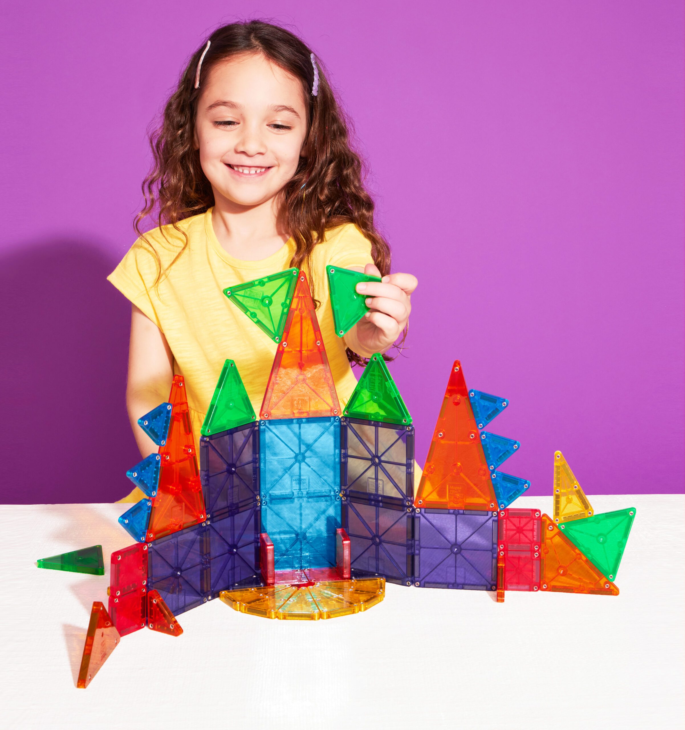 magna-tiles-combo-46-teiliges-set-magnetisches-konstruktionsspiel image 2