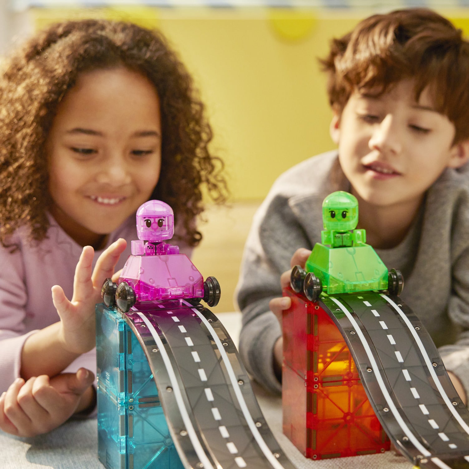 magna-tiles-downhill-duo-40-teiliges-rennbahn-magnetbauset image 3